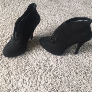 Apt 9 women booties